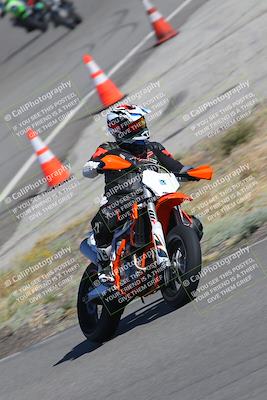 media/Nov-12-2023-Classic Track Days (Sun) [[11f17acb81]]/Group 3/session 2 turn 9/